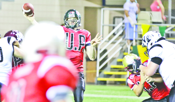 Lane throws TD pass in West All-Stars' defeat - The Daily Globe
